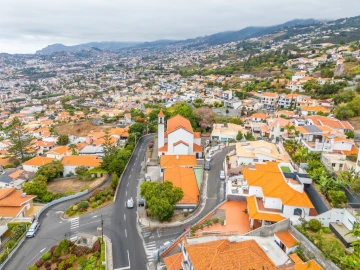 Moradia T3 para Venda em Funchal (Santa Maria Maior)