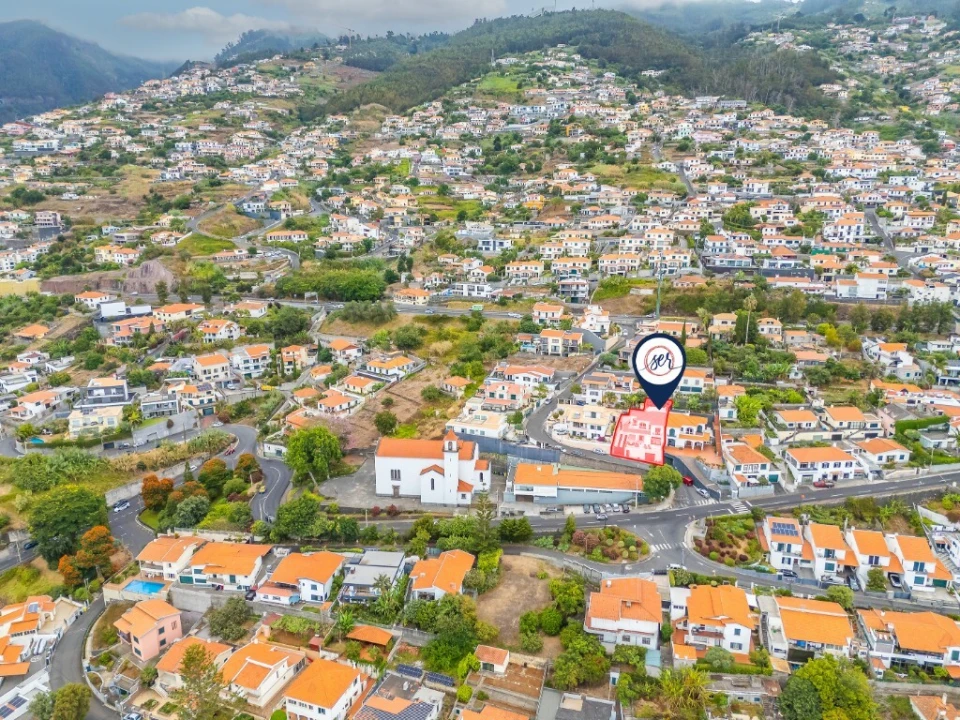 Moradia T3 para Venda em Funchal (Santa Maria Maior) Foto 105