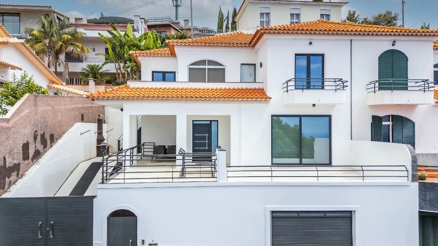 Moradia T3 para Venda em Funchal (Santa Maria Maior)