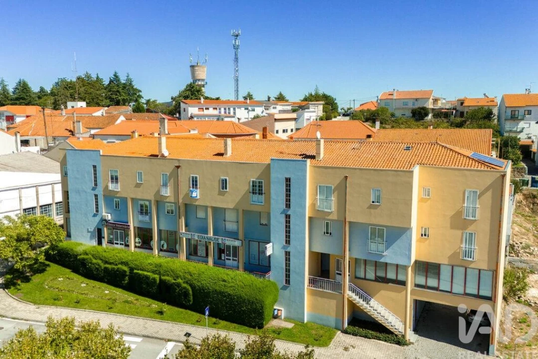 Apartamento T2 para Venda em Pinhel Foto 1