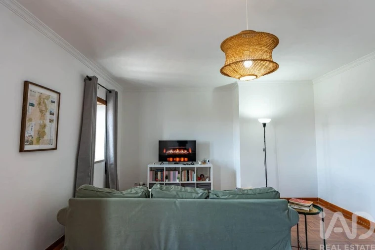 Apartamento T2 para Venda em Pinhel Foto 3