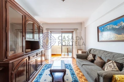 Apartamento T1 para Venda em Cacém e São Marcos