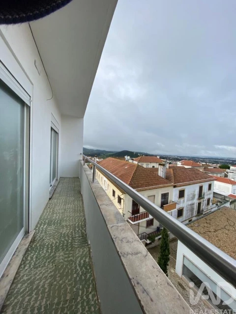 Apartamento T2 para Arrendamento em Palmela