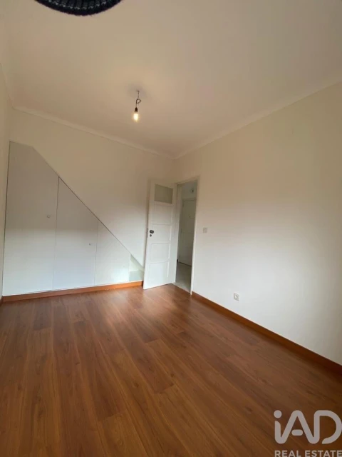 Apartamento T2 para Arrendamento em Palmela