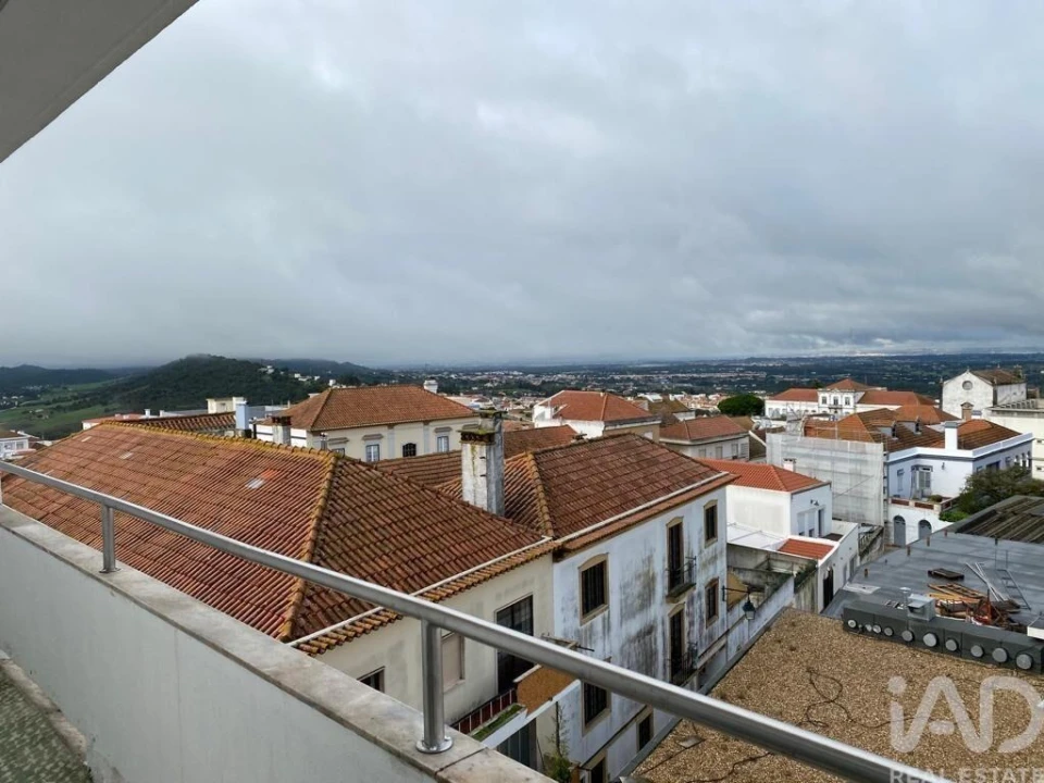 Apartamento T2 para Arrendamento em Palmela Foto 4