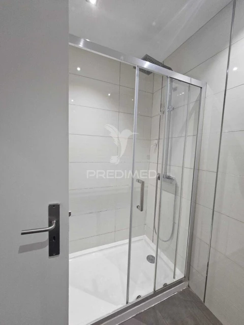 Apartamento T3 para Venda em Braga (Maximinos, Sé e Cividade)