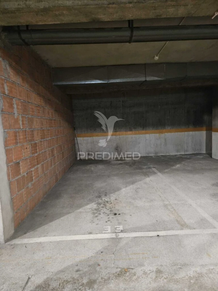 Apartamento T3 para Venda em Braga (Maximinos, Sé e Cividade) Foto 17