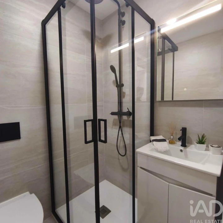 Apartamento T3 para Venda em Benfica Foto 9