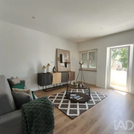 Apartamento T3 para Venda em Benfica