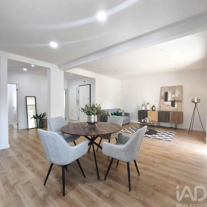 Apartamento T3 para Venda em Benfica Foto 7
