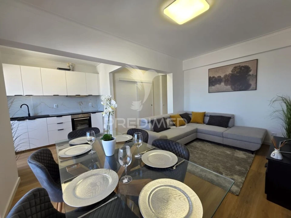 Apartamento T3 para Venda em Olhão Foto 2