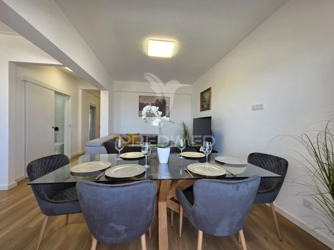 Apartamento T3 para Venda em Olhão Foto 6