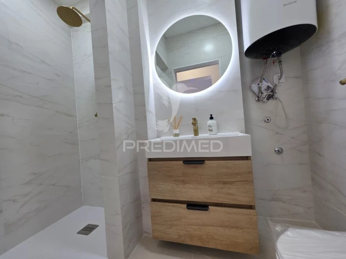 Apartamento T3 para Venda em Olhão Foto 19