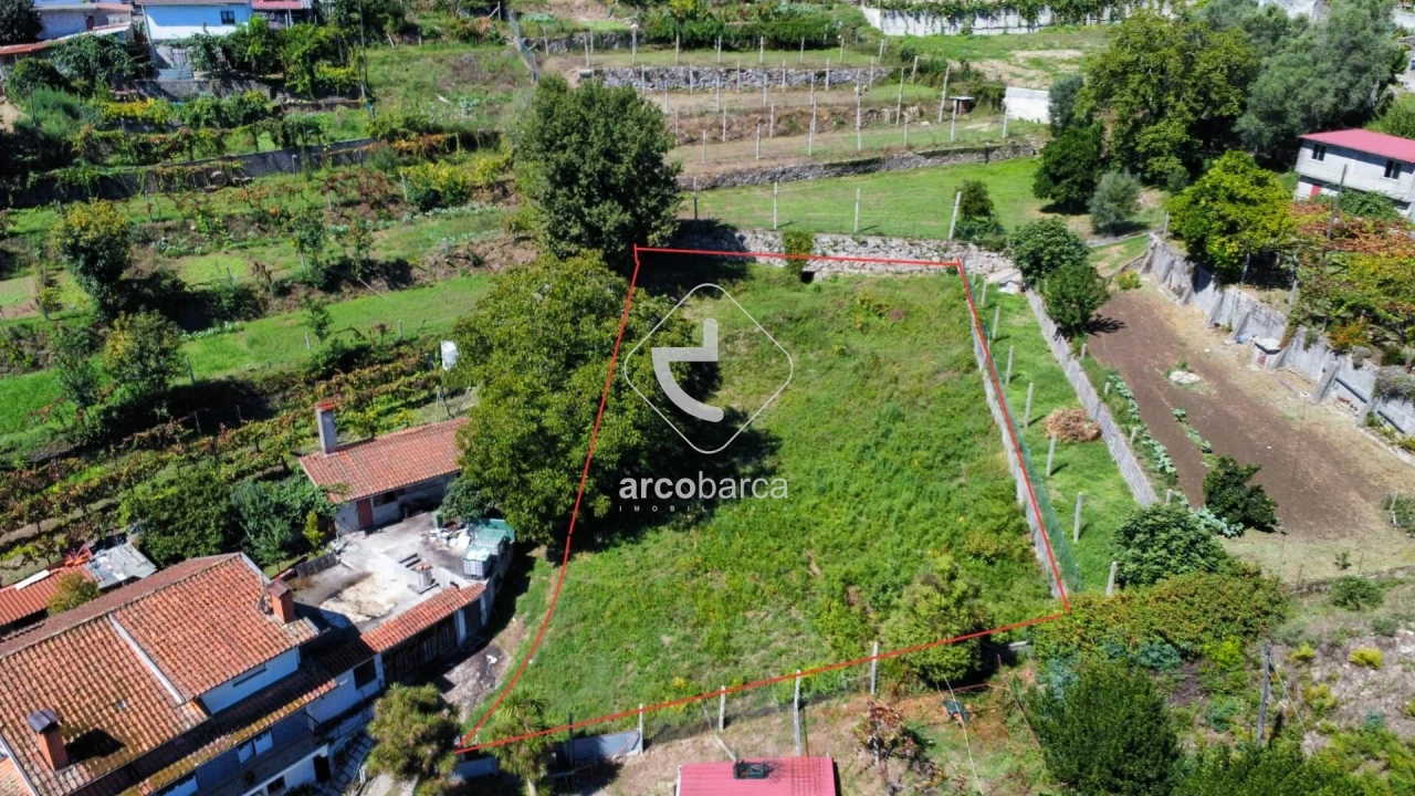 Terreno para Venda em Nogueira Foto 6