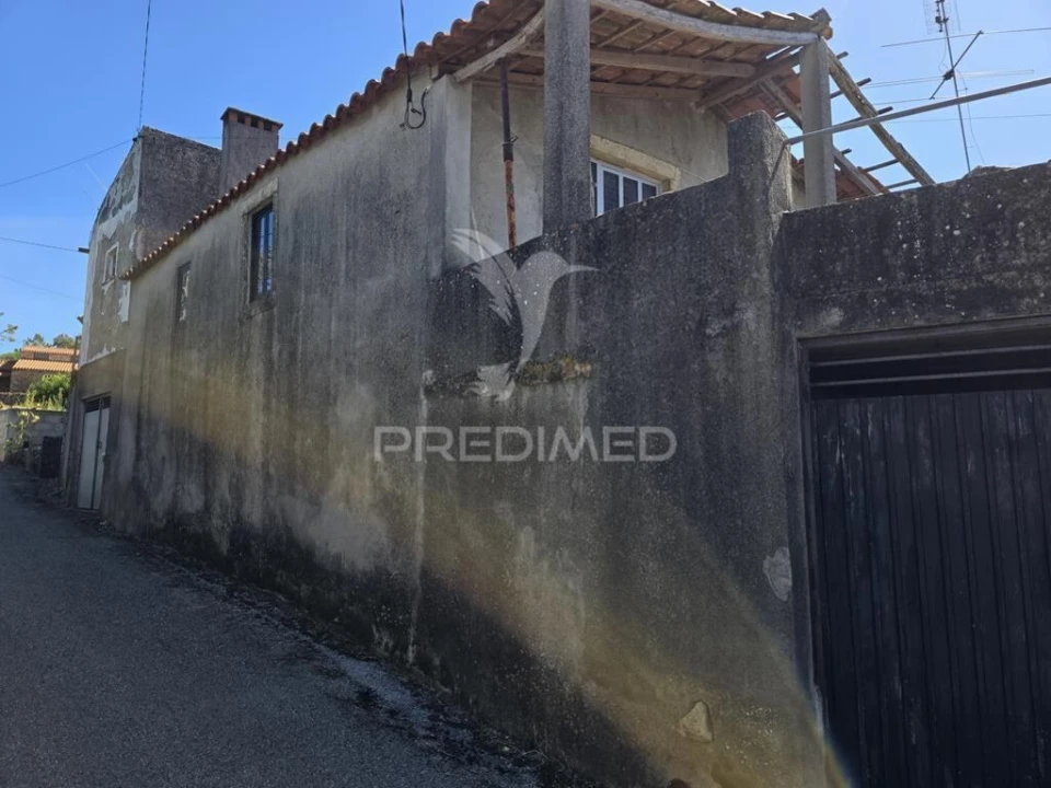 Moradia T2 para Venda em Condeixa-A-Velha e Condeixa-A-Nova Foto 1