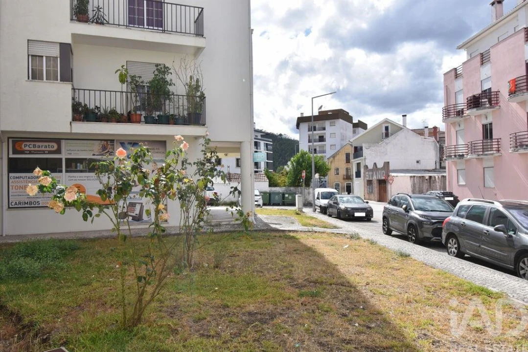 Apartamento T2 para Venda em Miranda do Corvo Foto 4