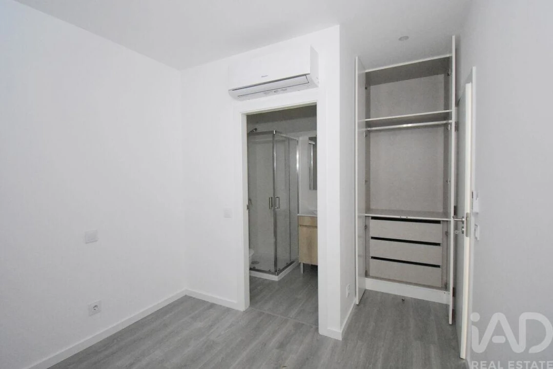 Apartamento T2 para Venda em Miranda do Corvo Foto 19