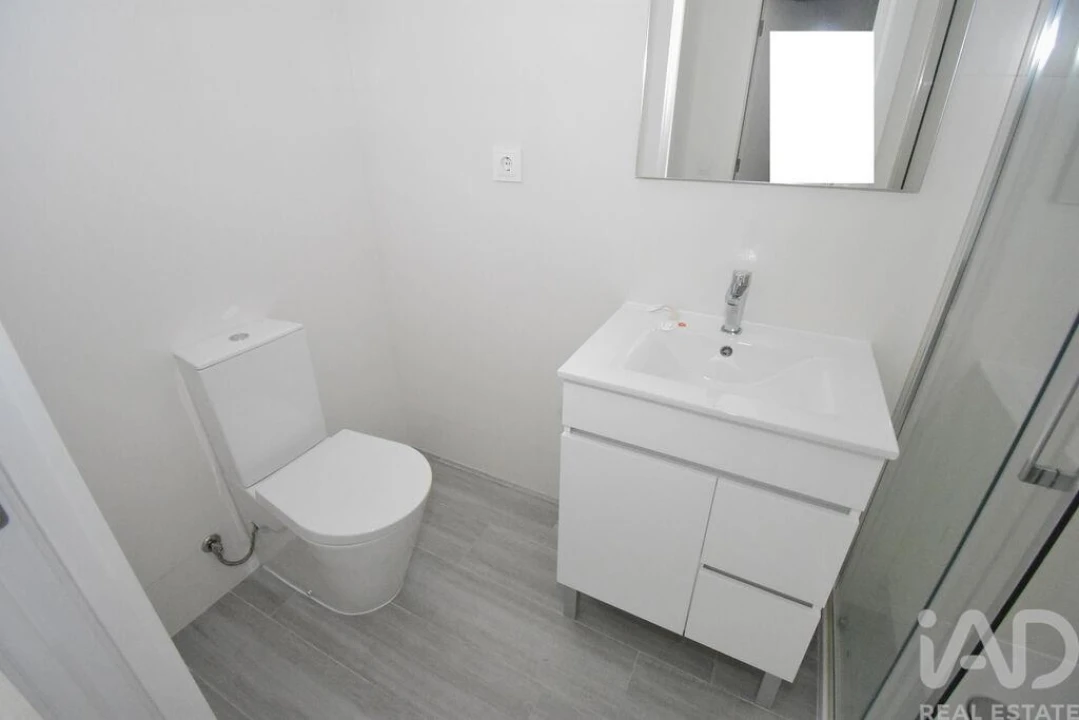 Apartamento T2 para Venda em Miranda do Corvo Foto 12
