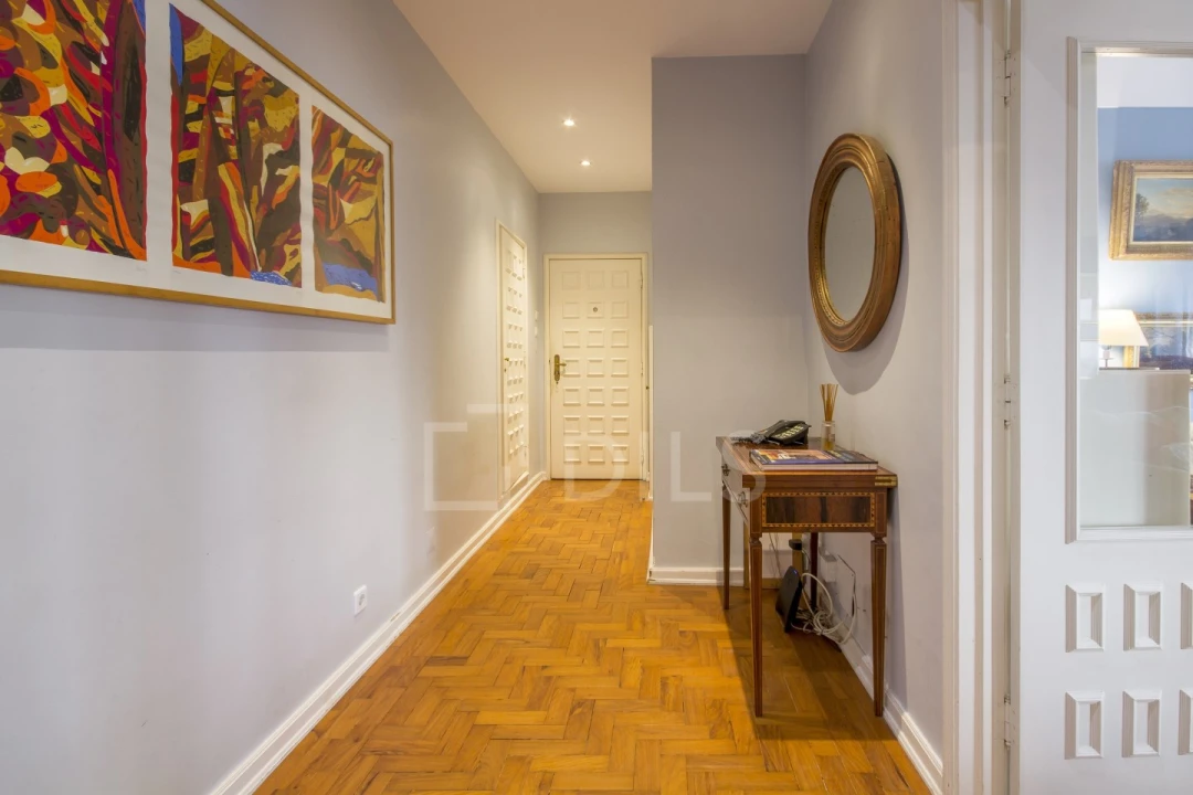 Apartamento T4 para Venda em Aldoar, Foz do Douro e Nevogilde Foto 21