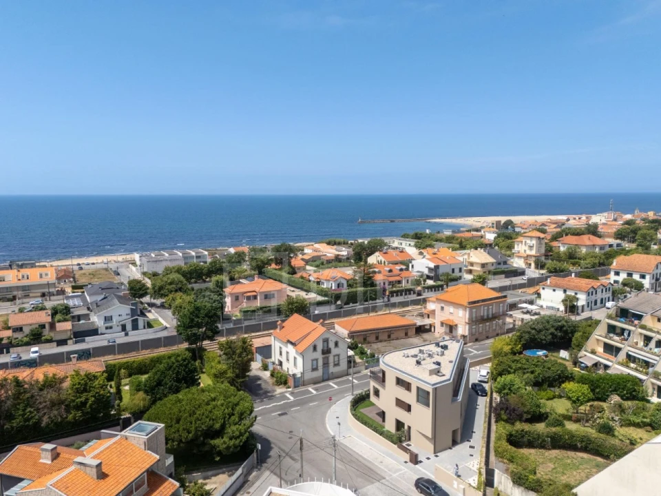 Apartamento T2 para Venda em Arcozelo Foto 20