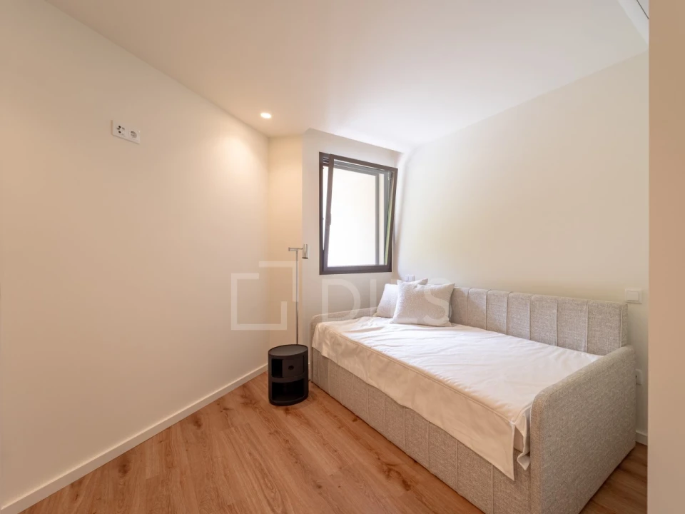 Apartamento T2 para Venda em Arcozelo Foto 8