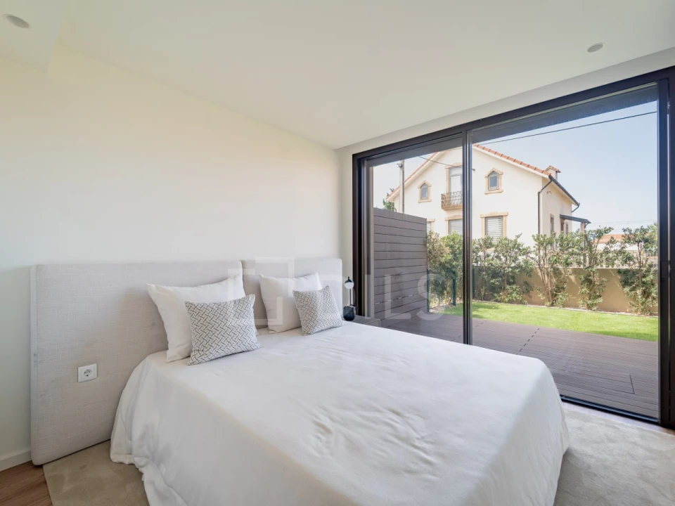 Apartamento T2 para Venda em Arcozelo Foto 9