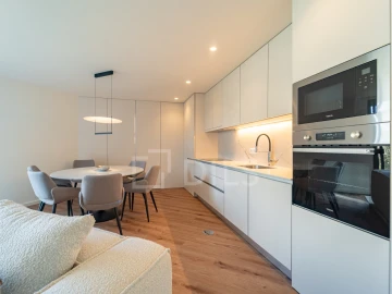 Apartamento T2 para Venda em Arcozelo