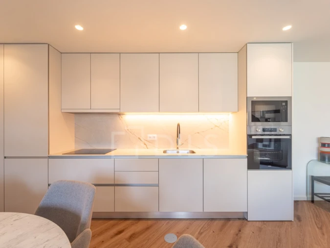 Apartamento T2 para Venda em Arcozelo Foto 7