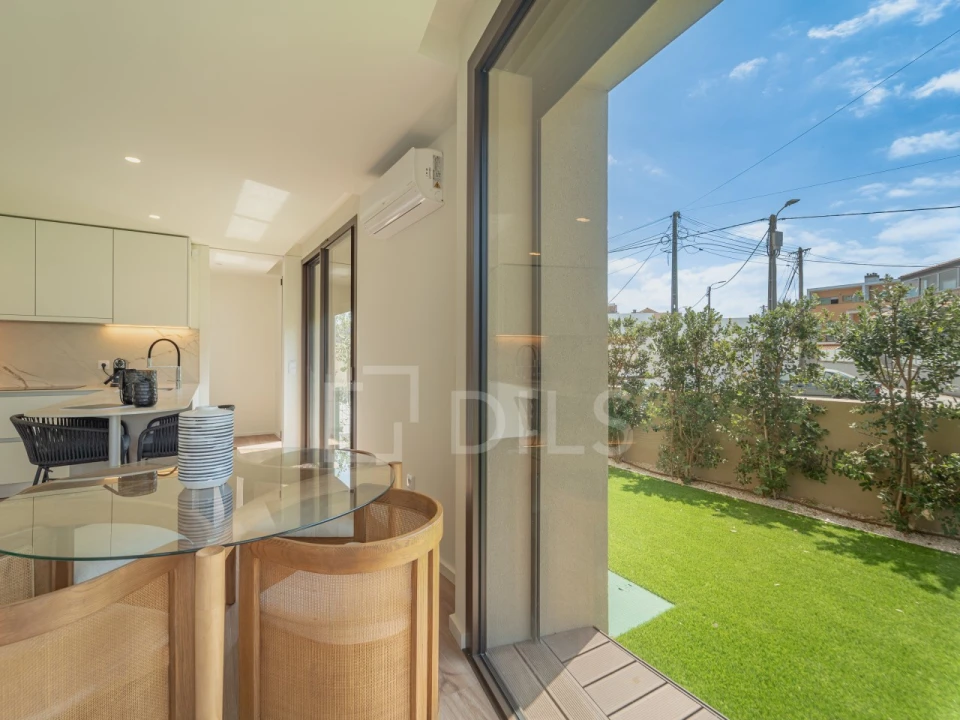 Apartamento T1 para Venda em Arcozelo Foto 3