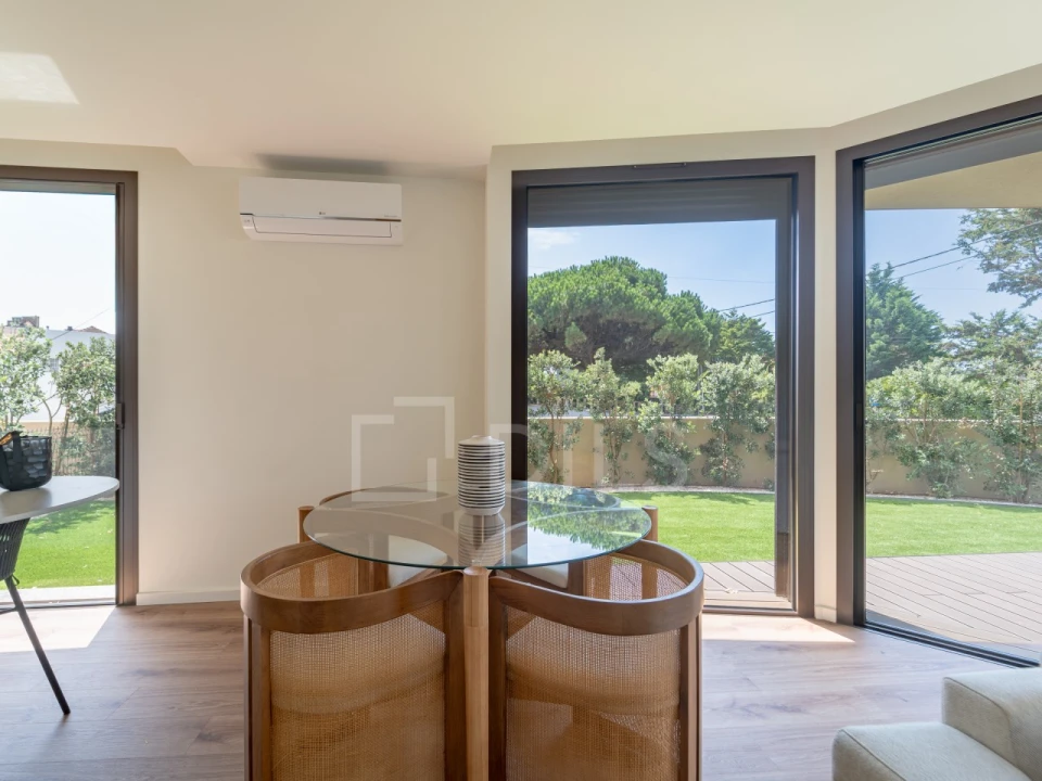 Apartamento T1 para Venda em Arcozelo Foto 11