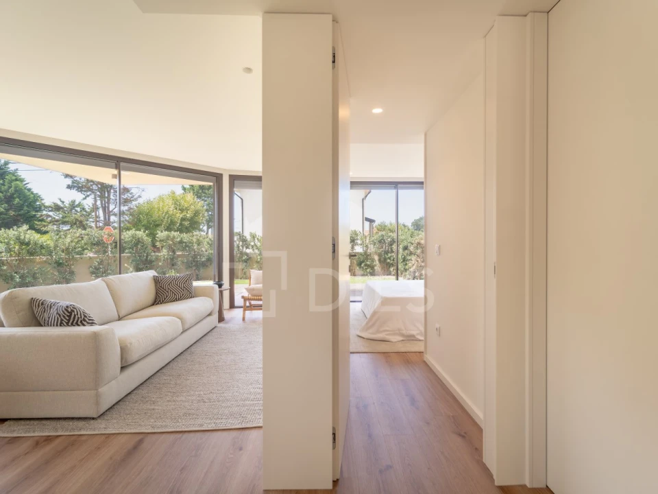 Apartamento T1 para Venda em Arcozelo Foto 19