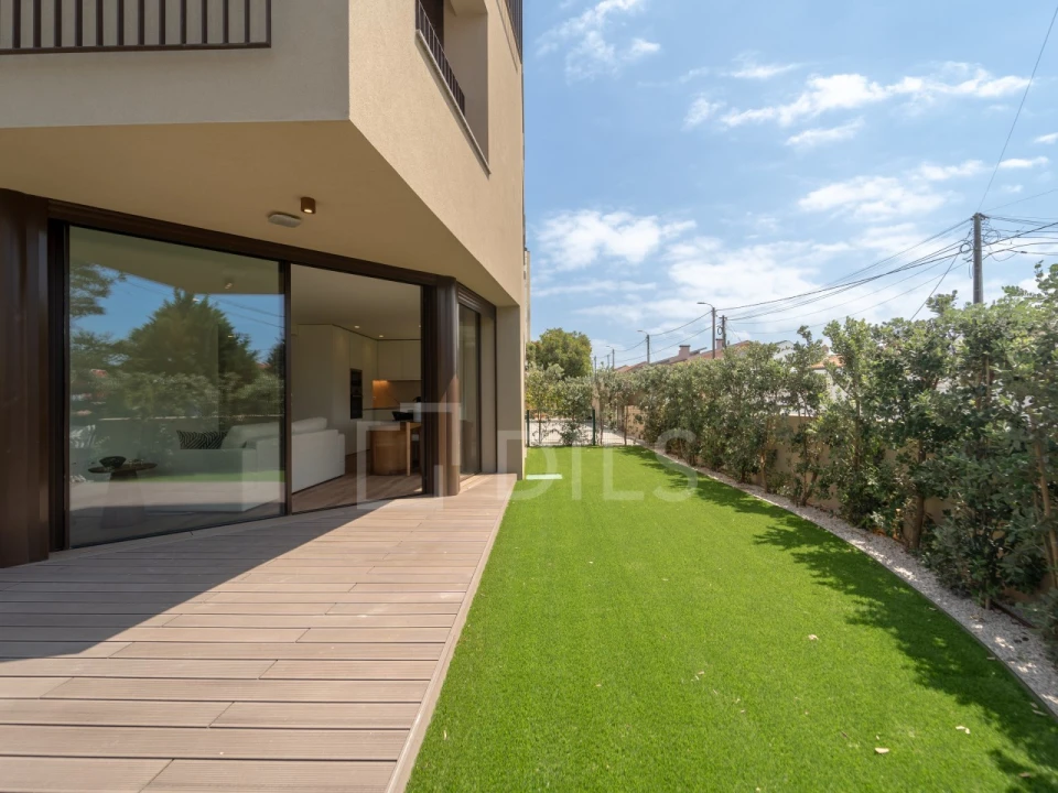 Apartamento T1 para Venda em Arcozelo Foto 27