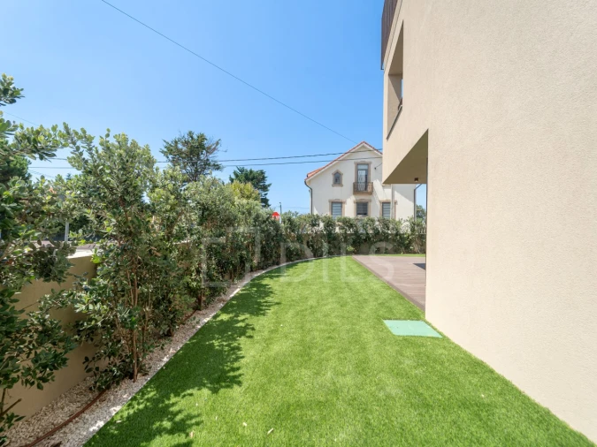 Apartamento T1 para Venda em Arcozelo Foto 30