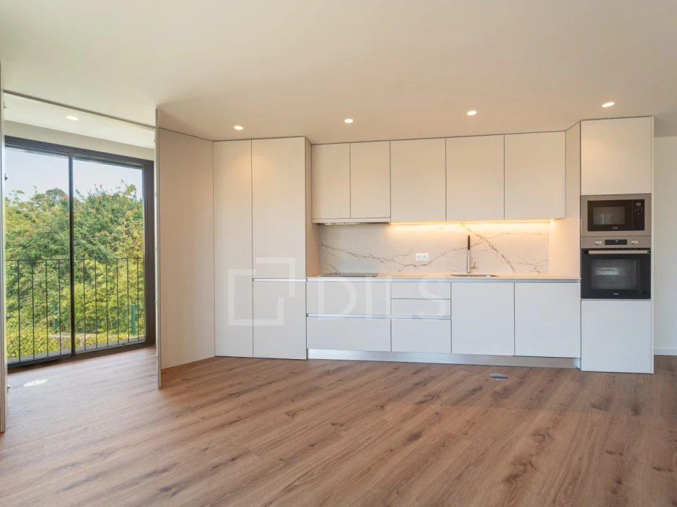 Apartamento T1 para Venda em Arcozelo Foto 3