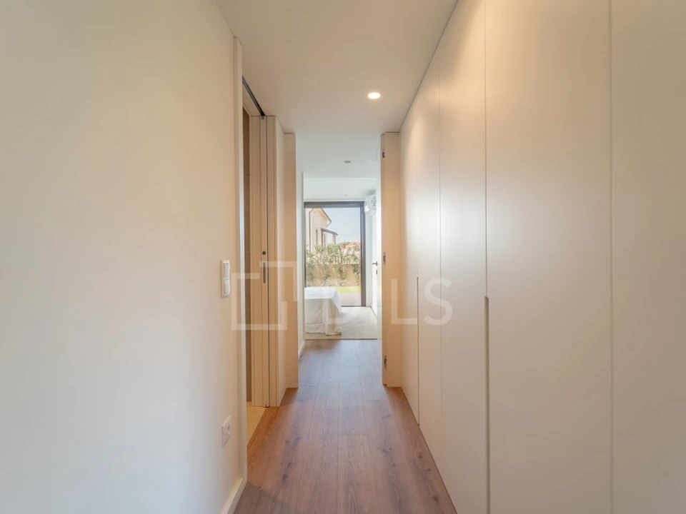 Apartamento T2 para Venda em Arcozelo Foto 15