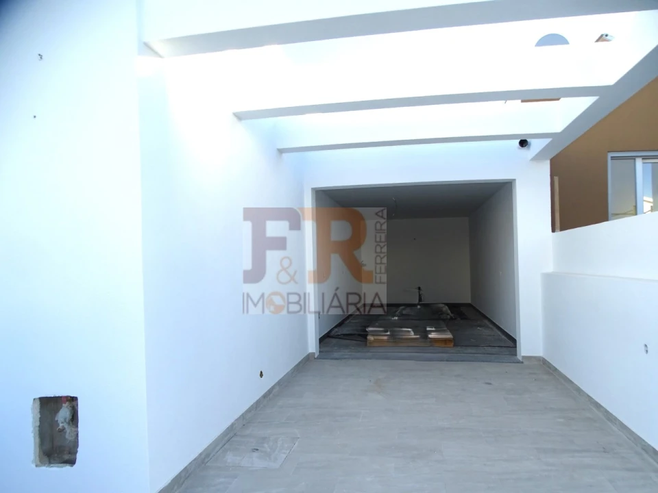 Moradia T3 para Venda em Fernao Ferro Foto 4