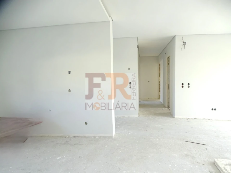 Moradia T3 para Venda em Fernao Ferro Foto 8