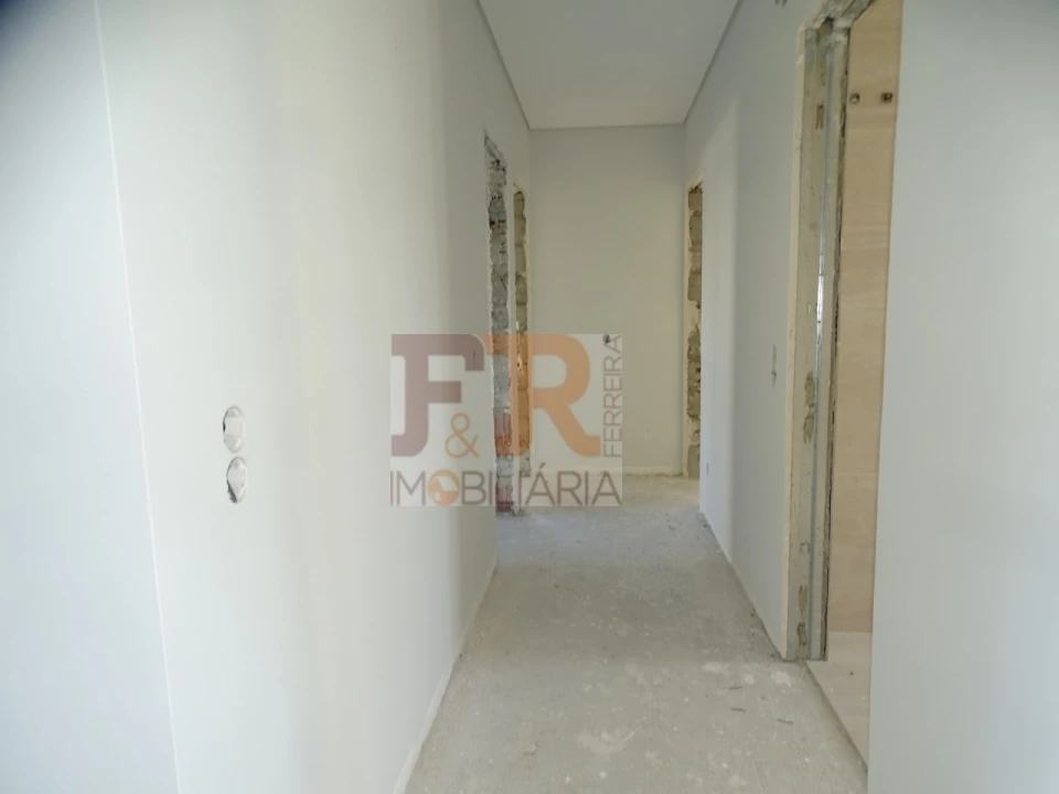 Moradia T3 para Venda em Fernao Ferro Foto 10