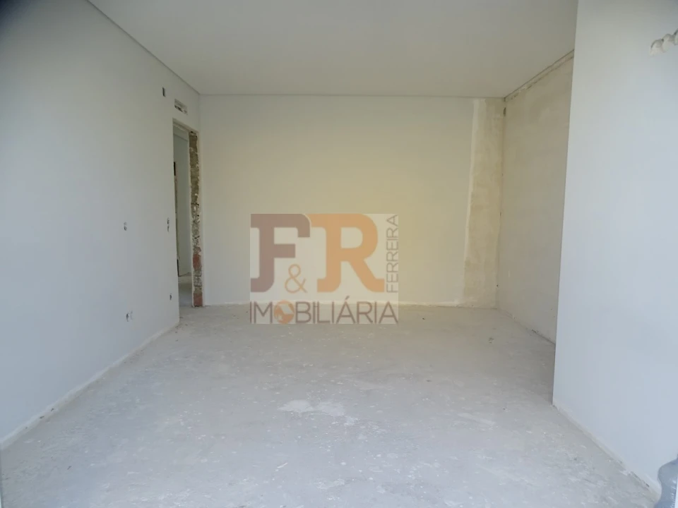 Moradia T3 para Venda em Fernao Ferro Foto 14