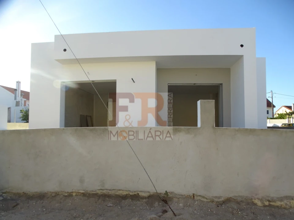Moradia T3 para Venda em Fernao Ferro Foto 20