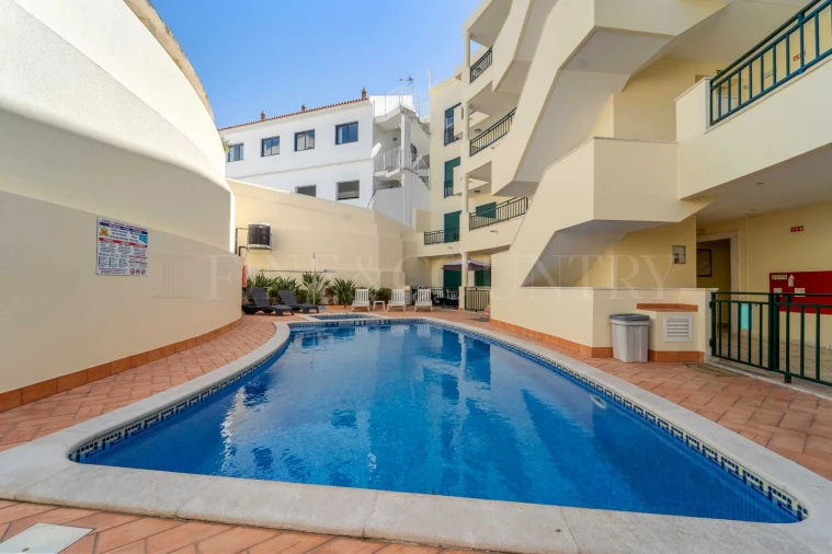 Apartamento T2 para Venda em Albufeira e Olhos de Água Foto 24