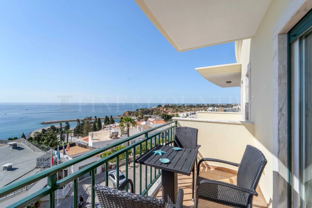 Apartamento T2 para Venda em Albufeira e Olhos de Água Foto 1