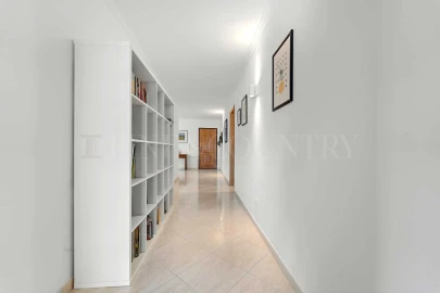 Apartamento T3 para Venda em Albufeira e Olhos de Água