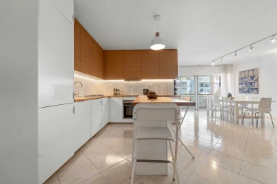 Apartamento T3 para Venda em Albufeira e Olhos de Água