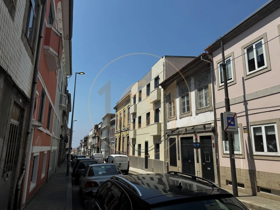 Armazém para Venda em Cedofeita, Santo Ildefonso, Sé, Miragaia, São Nicolau e Vitória Foto 11