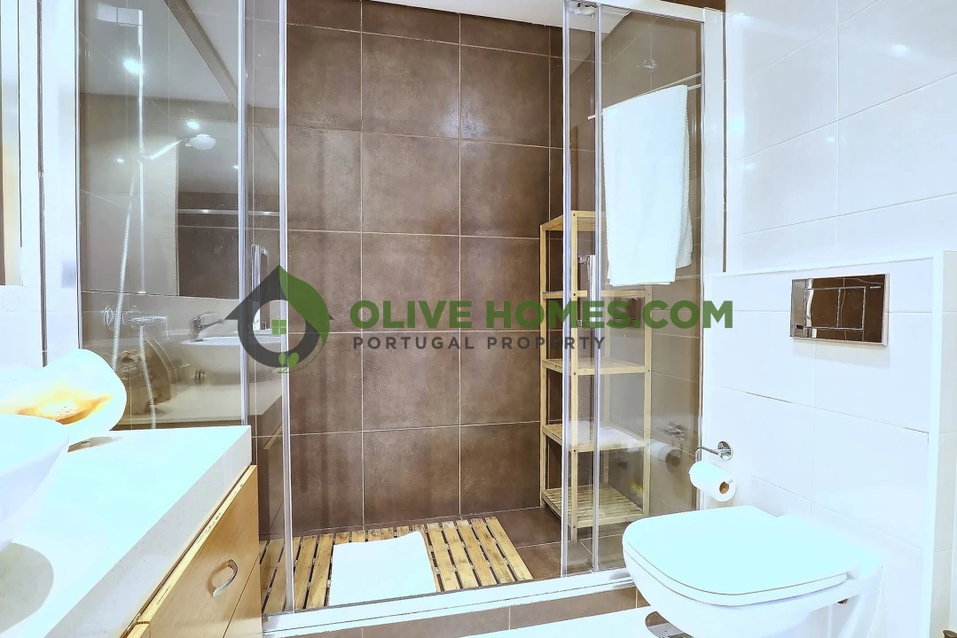 Apartamento T3 para Venda em Quarteira Foto 29