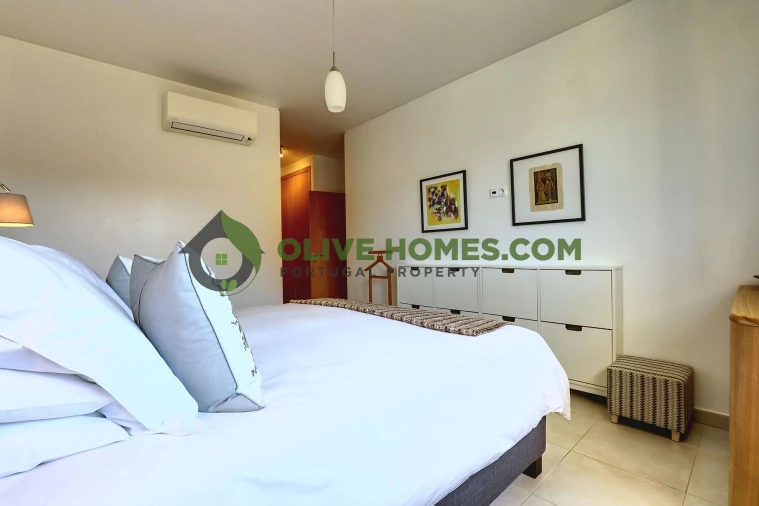 Apartamento T3 para Venda em Quarteira Foto 32