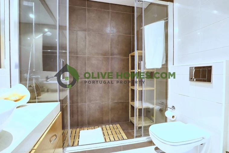 Apartamento T3 para Venda em Quarteira Foto 29
