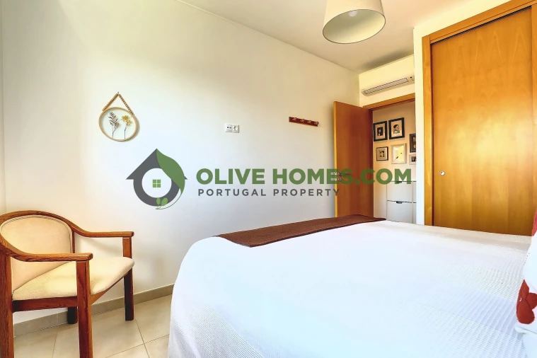 Apartamento T3 para Venda em Quarteira Foto 24