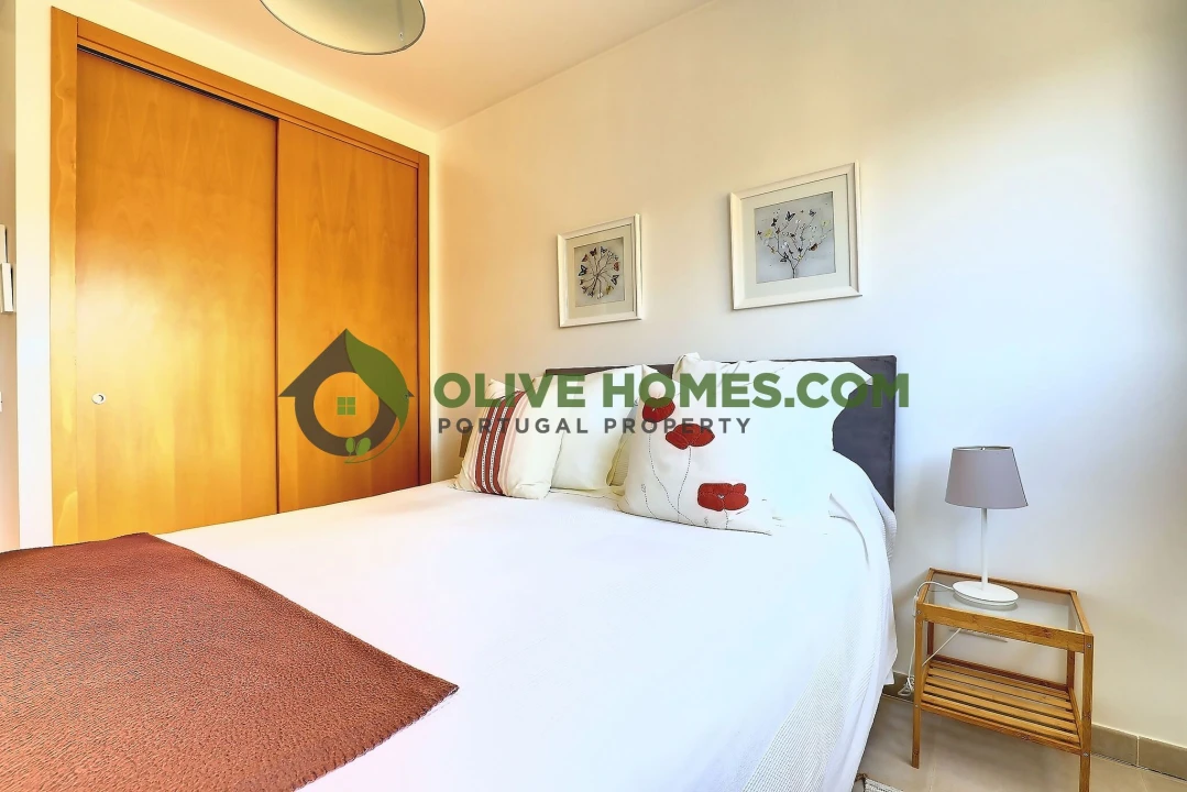 Apartamento T3 para Venda em Quarteira Foto 23